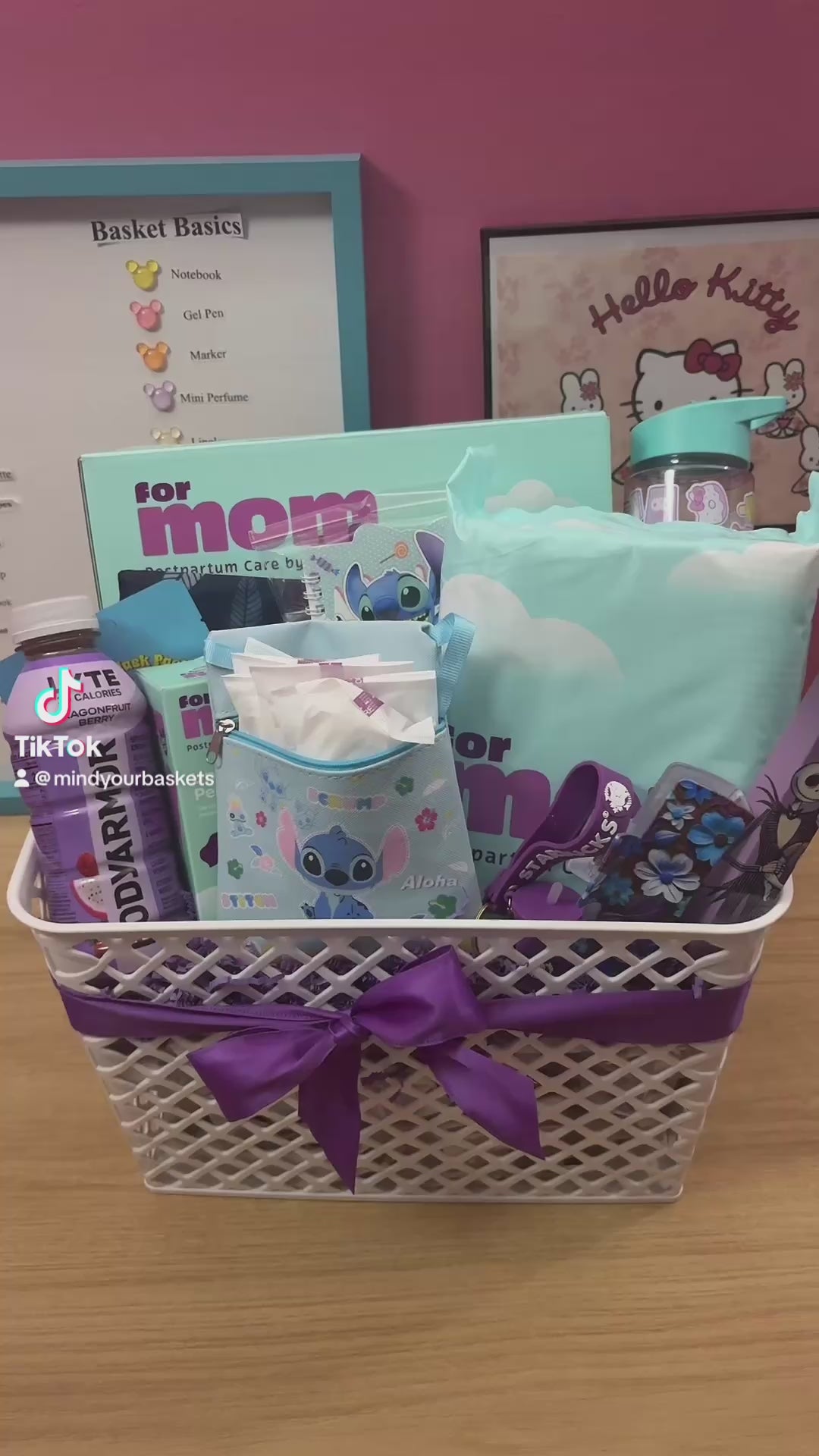 Classic Customized Gift Basket 🧺